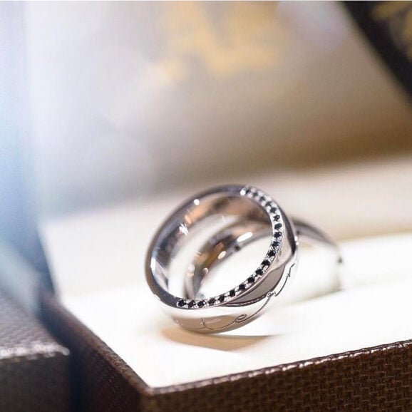 Zlatara as ženska burma a615 615 ženska burma a615 Zlatara as ženska burma a615 615 ženska burma a615 od belog zlata, 6mm širine, sa 21 kamenčića (ukupno 0,168 tcw) , anatomska