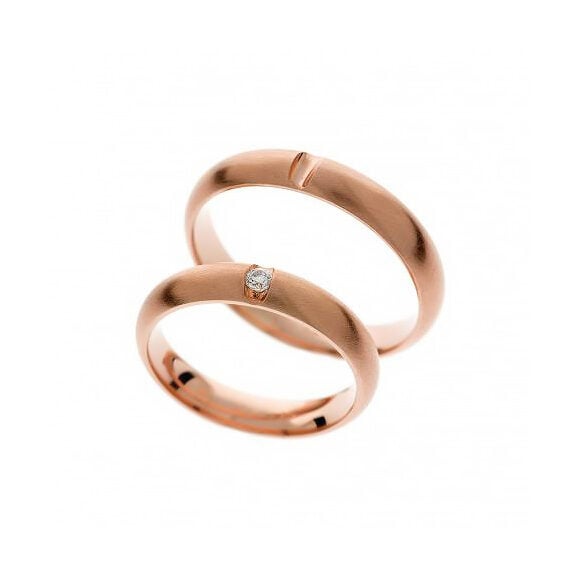 Zlatara as ženska burma r446 r446 ženska burma r446 od roze zlata, 4mm širine, sa jednim kamenom od 0,04 ct, anatomska