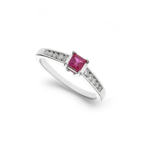 Prsten K210 sa Rubinom