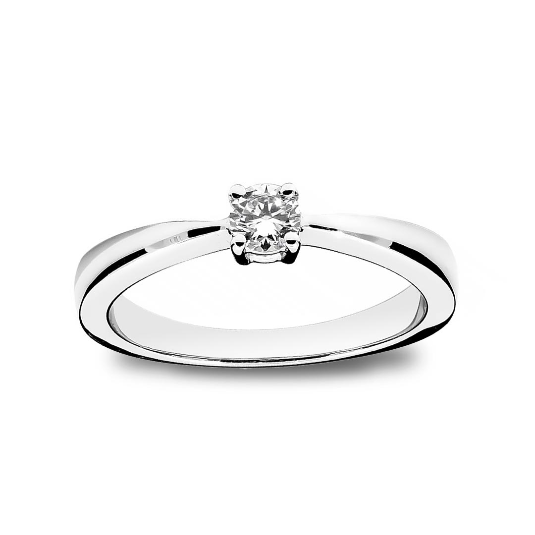 Zlatara as klasičan verenički prsten od belog zlata sa centralnim kamenom težine oko 0,2ct, model k334-02, prsten sa prirodnim ili laboratorijskim dijamantom, mojsanitom, moissanite Zlatara as klasičan verenički prsten od belog zlata sa centralnim kamenom težine oko 0,2ct, model k334-02, prsten sa prirodnim ili laboratorijskim dijamantom, mojsanitom, moissanite