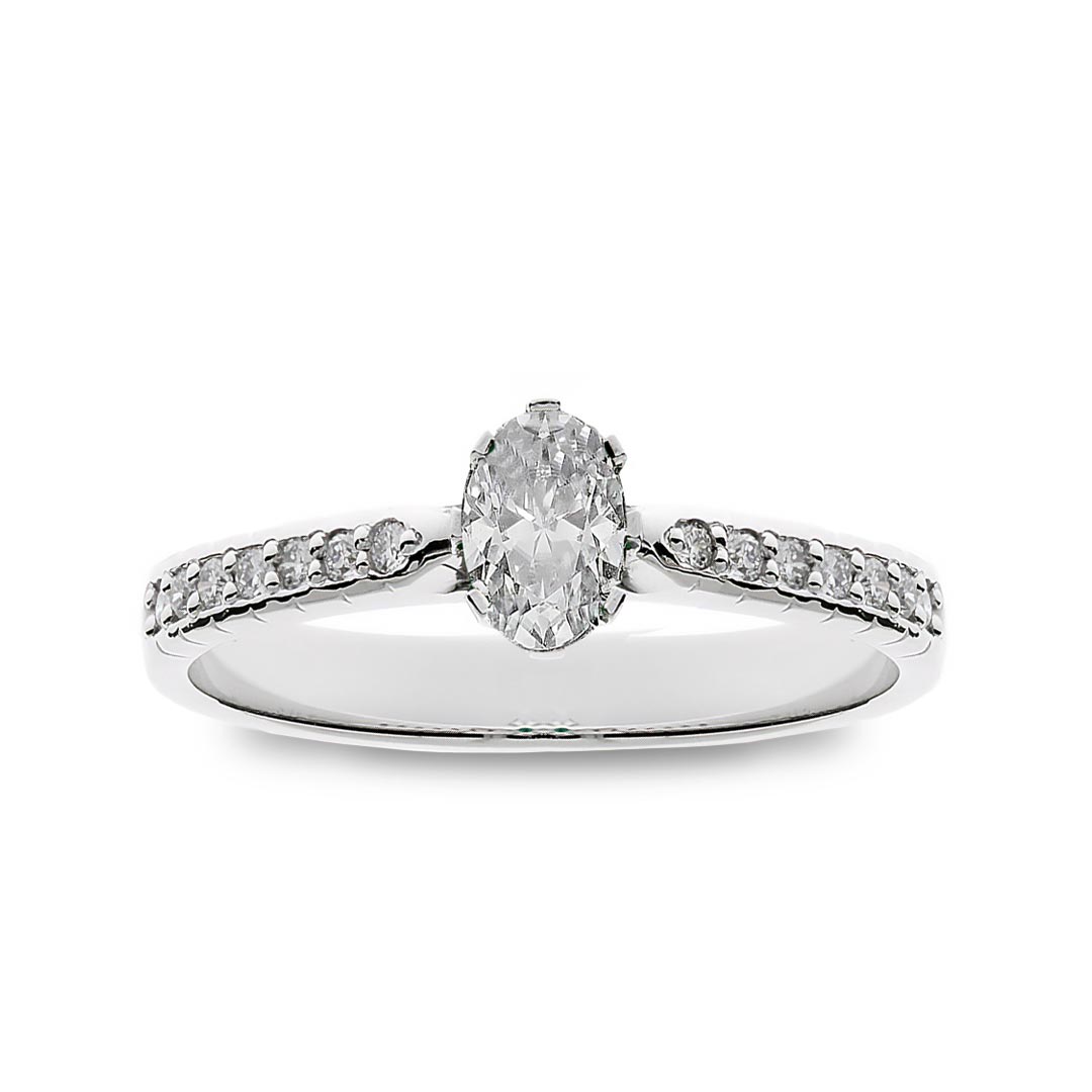 Zlatara as raskošni verenički prsten od belog zlata sa centralnim kamenom ovalnog oblika, težine oko 0,41ct, dimenzija 6x4mm, sa 14 akcentna kamena težine 0,14ct,model k281 prsten sa laboratorijskim ili prirodnim dijamantom, mojsanitom, moissanite Zlatara as raskošni verenički prsten od belog zlata sa centralnim kamenom ovalnog oblika, težine oko 0,41ct, dimenzija 6x4mm, sa 14 akcentna kamena težine 0,14ct,model k281 prsten sa laboratorijskim ili prirodnim dijamantom, mojsanitom, moissanite