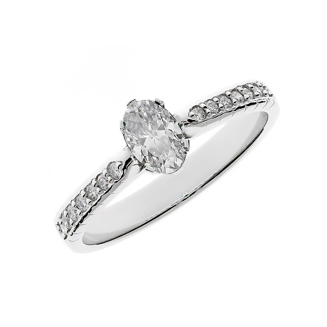 Zlatara as raskošni verenički prsten od belog zlata sa centralnim kamenom ovalnog oblika, težine oko 0,41ct, dimenzija 6x4mm, sa 14 akcentna kamena težine 0,14ct,model k281 prsten sa laboratorijskim ili prirodnim dijamantom, mojsanitom, moissanite Zlatara as raskošni verenički prsten od belog zlata sa centralnim kamenom ovalnog oblika, težine oko 0,41ct, dimenzija 6x4mm, sa 14 akcentna kamena težine 0,14ct,model k281 prsten sa laboratorijskim ili prirodnim dijamantom, mojsanitom, moissanite